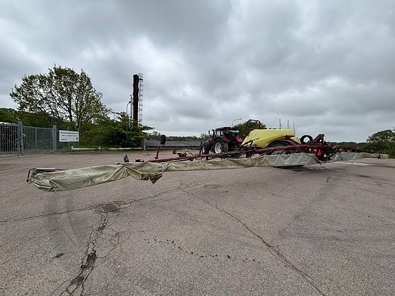 Hardi Commander 4500 twin 21 of 24