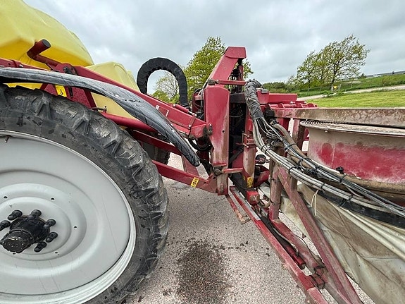Hardi Commander 4500 twin 23 of 24