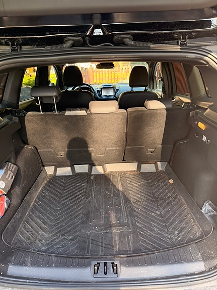 Ford Kuga 5 of 5
