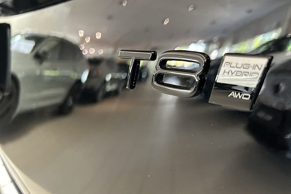 Volvo XC90 12 of 30