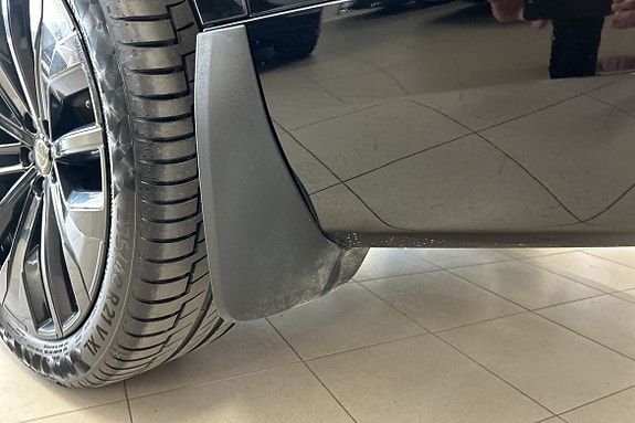 Volvo XC90 18 of 30