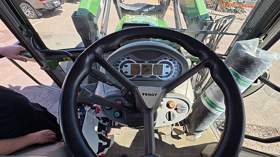 Fendt 312 Vario 14 of 17