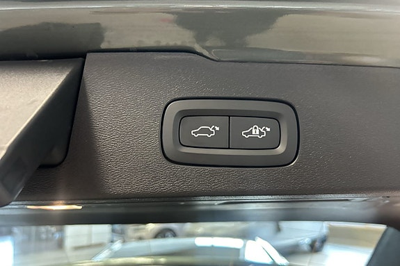 Volvo V60 16 of 30