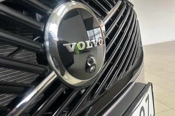 Volvo XC90 28 of 30