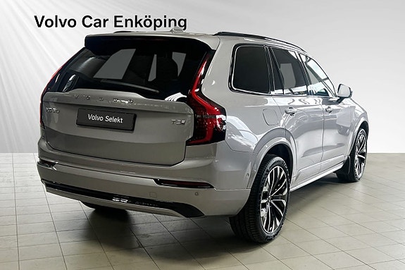 Volvo XC90 4 of 30