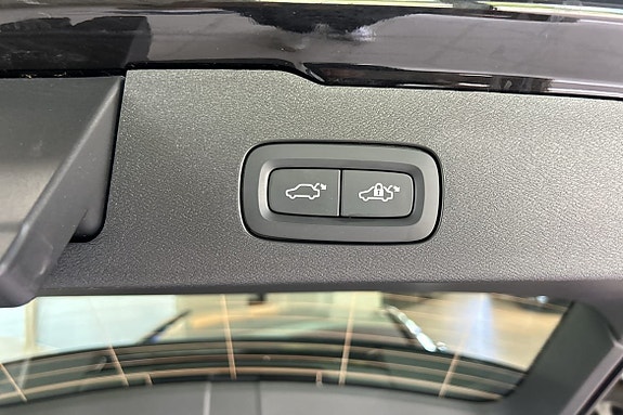 Volvo V60 16 of 30