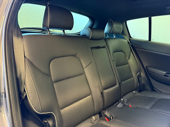 Kia Sportage 10 of 15