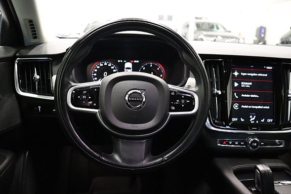 Volvo V90 15 of 24