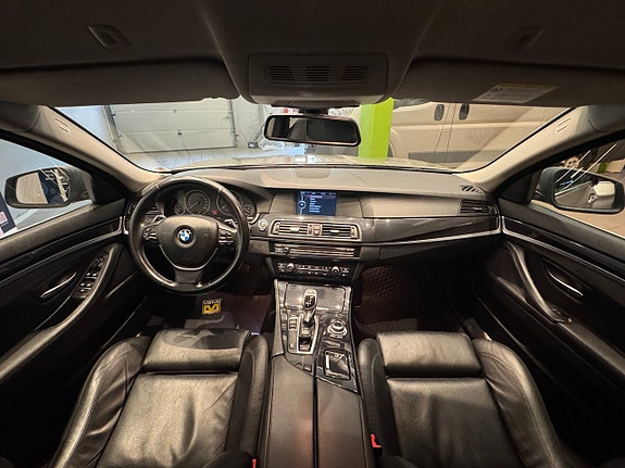 BMW 520d 12 of 13