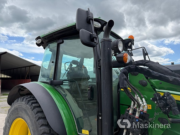 Traktor John Deere 5100R 24 of 27