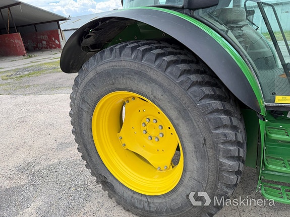 Traktor John Deere 5100R 23 of 27