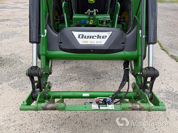 Traktor John Deere 5100R 15 of 27