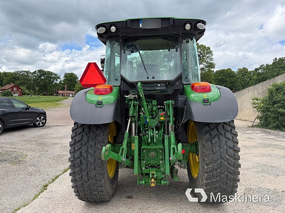 Traktor John Deere 5100R 6 of 27