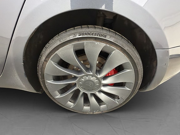 Tesla Model 3 30 of 30