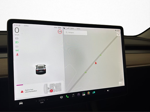 Tesla Model 3 14 of 30