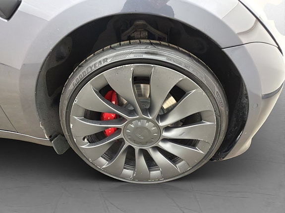 Tesla Model 3 28 of 30