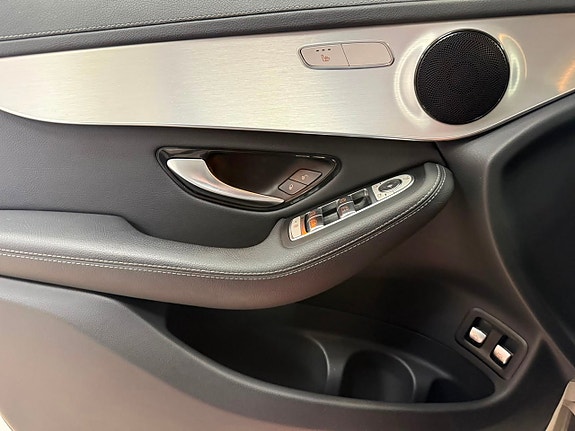 Mercedes-Benz GLC200 d 25 of 25