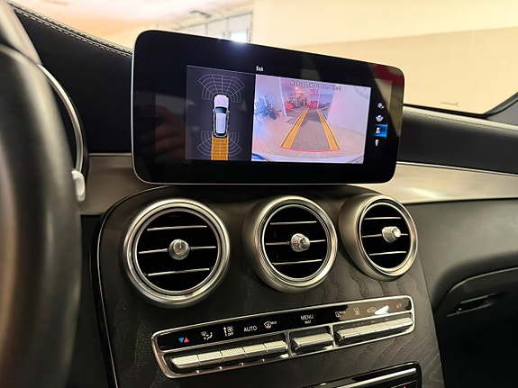 Mercedes-Benz GLC200 d 24 of 25