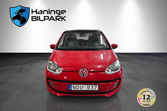 Volkswagen UP! 3 of 5