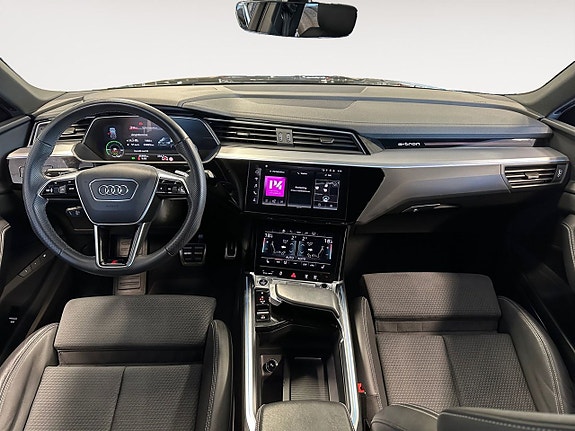 Audi Q8 11 of 26