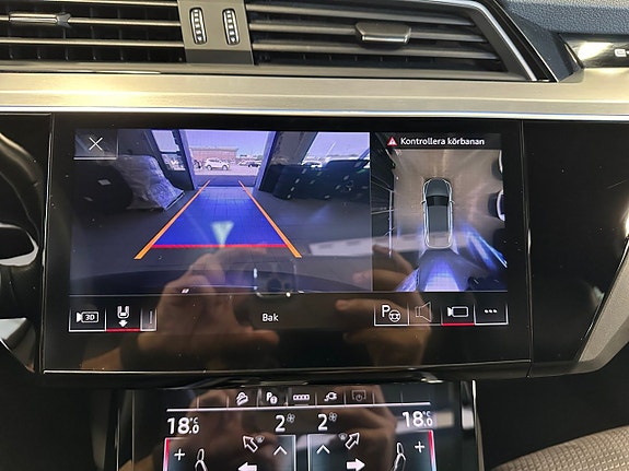 Audi Q8 20 of 26