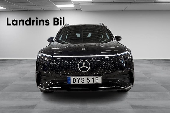 Mercedes-Benz EQB300 2 of 5