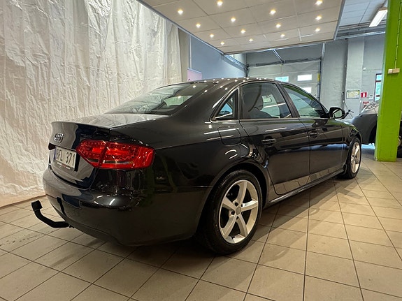 Audi A4 5 of 5