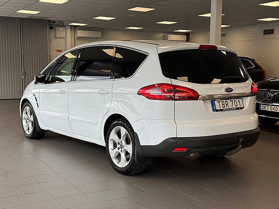 Ford S-MAX 5 of 5