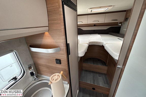 Knaus 650 vansation 9 of 21