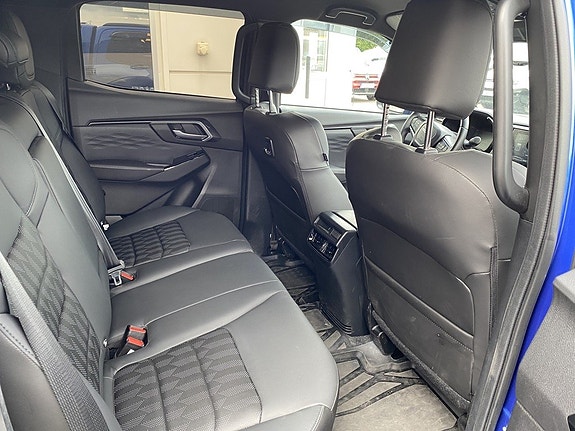 Isuzu XRX 5 of 5