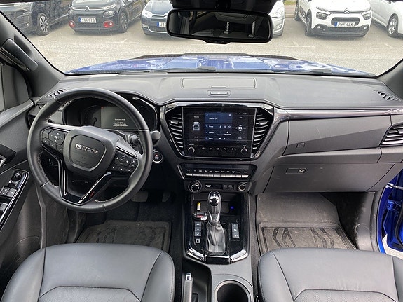 Isuzu XRX 6 of 9