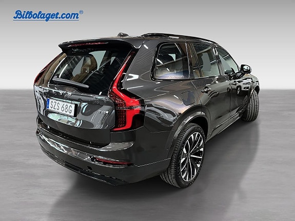 Volvo XC90 6 of 13