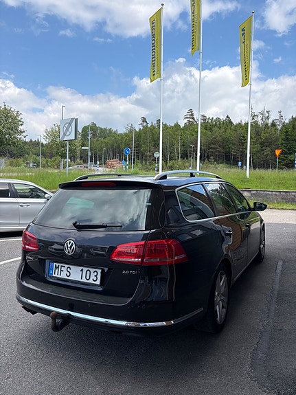 Volkswagen Passat 3 of 5