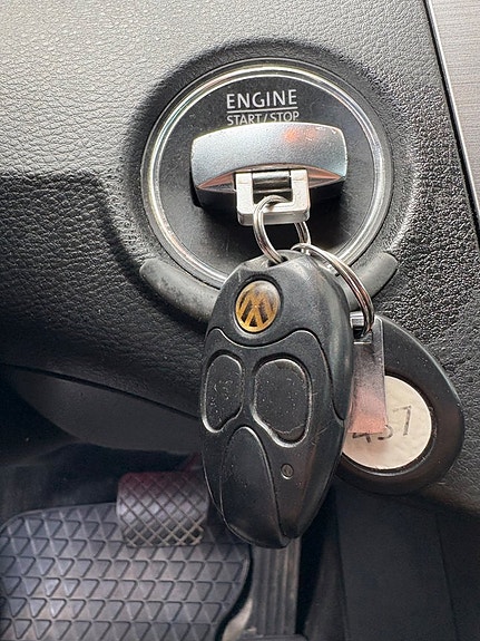 Volkswagen Passat 10 of 10