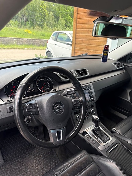 Volkswagen Passat 5 of 5