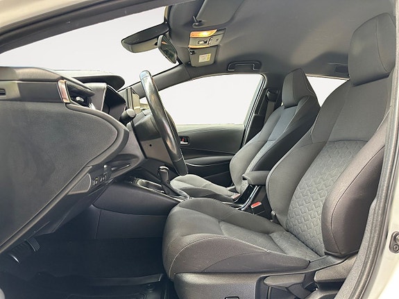 Toyota Corolla 10 of 26