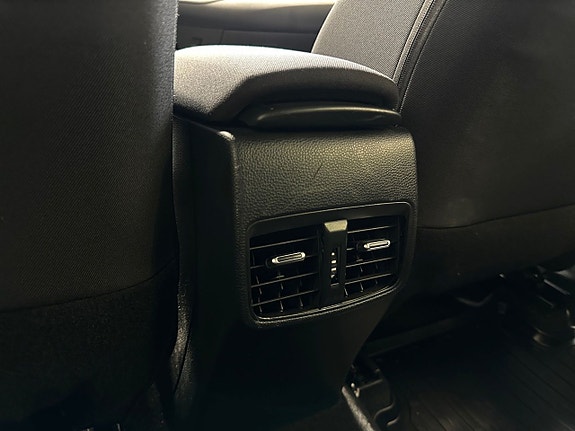 Toyota Corolla 26 of 26