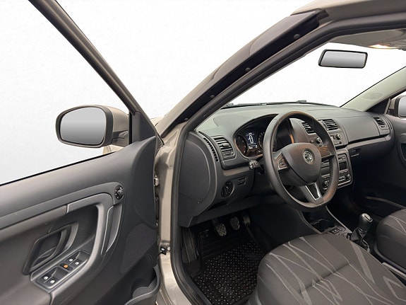 Skoda Fabia 13 of 25