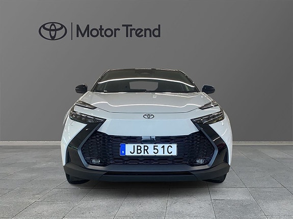 Toyota C-HR 5 of 10