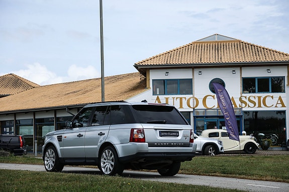 Land Rover Range Rover Sport 7 of 23
