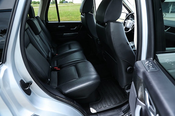 Land Rover Range Rover Sport 19 of 23