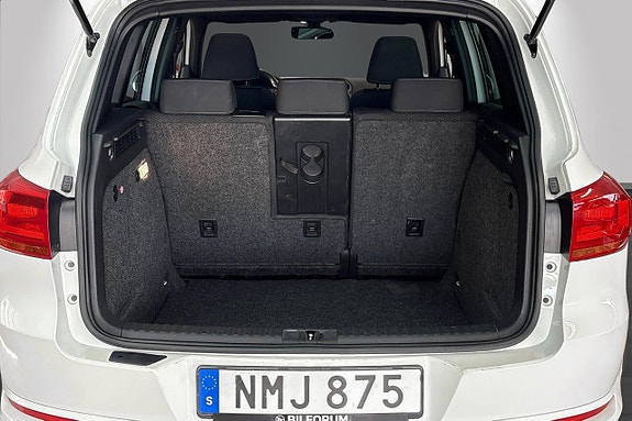 Volkswagen Tiguan 14 of 14
