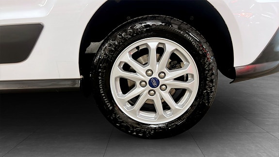 Ford Transit Connect 6 of 13