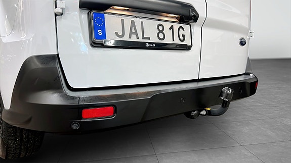 Ford Transit Connect 13 of 13
