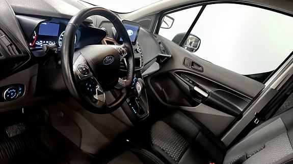 Ford Transit Connect 7 of 13