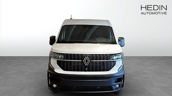 Renault Master 8 of 12