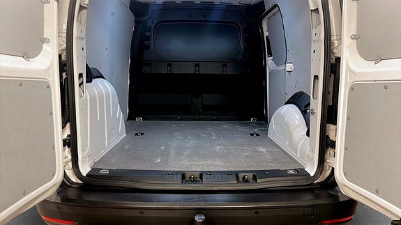 Volkswagen Caddy 11 of 12