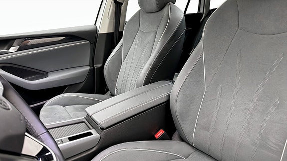 Volkswagen Passat 8 of 19