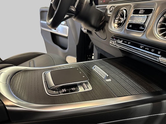 Mercedes-Benz G450 d 15 of 20