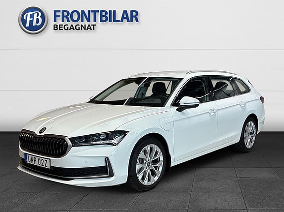 Skoda Superb 4 of 5